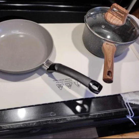 【クリスマス限定！50%OFF大セール】 MadoriTray™ 保温プレート